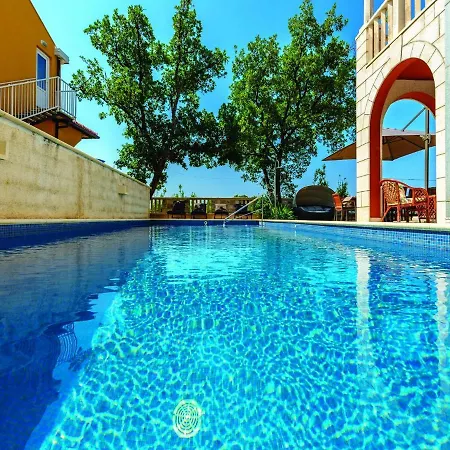 Villa Anka *